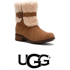 UGG WOMEN'S LODGE AVALAHN BLAYRE BOOTS - ROUND TOE